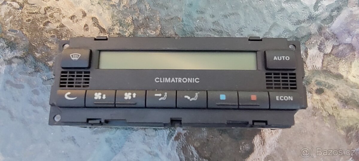 Climatronic panel Superb 1
