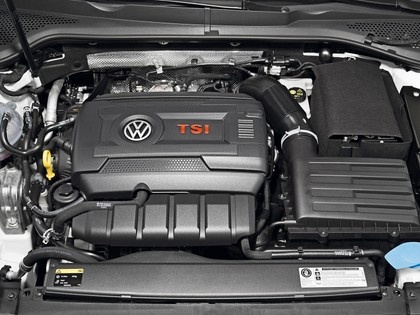 Motor Golf R VII