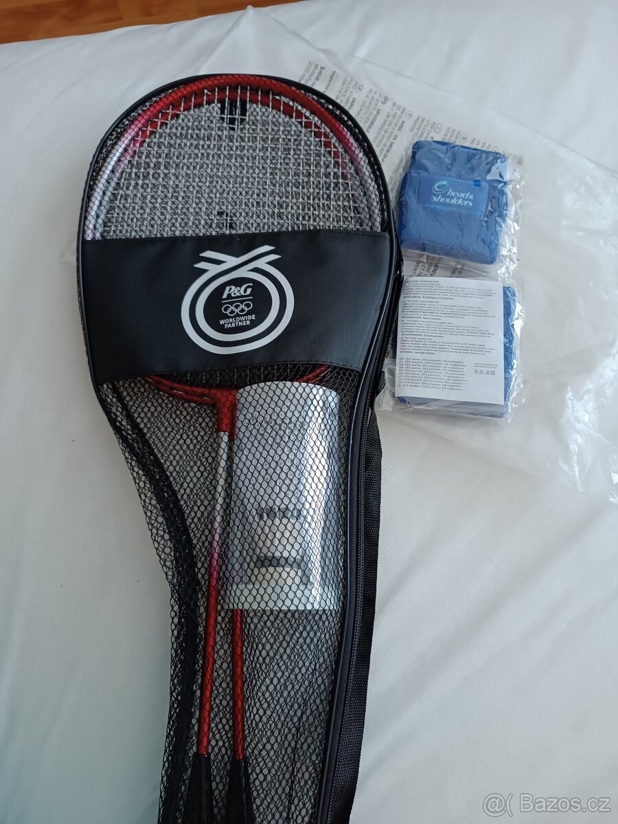 Badmintonové rakety