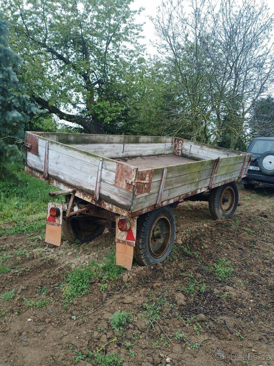 Traktorový vlek