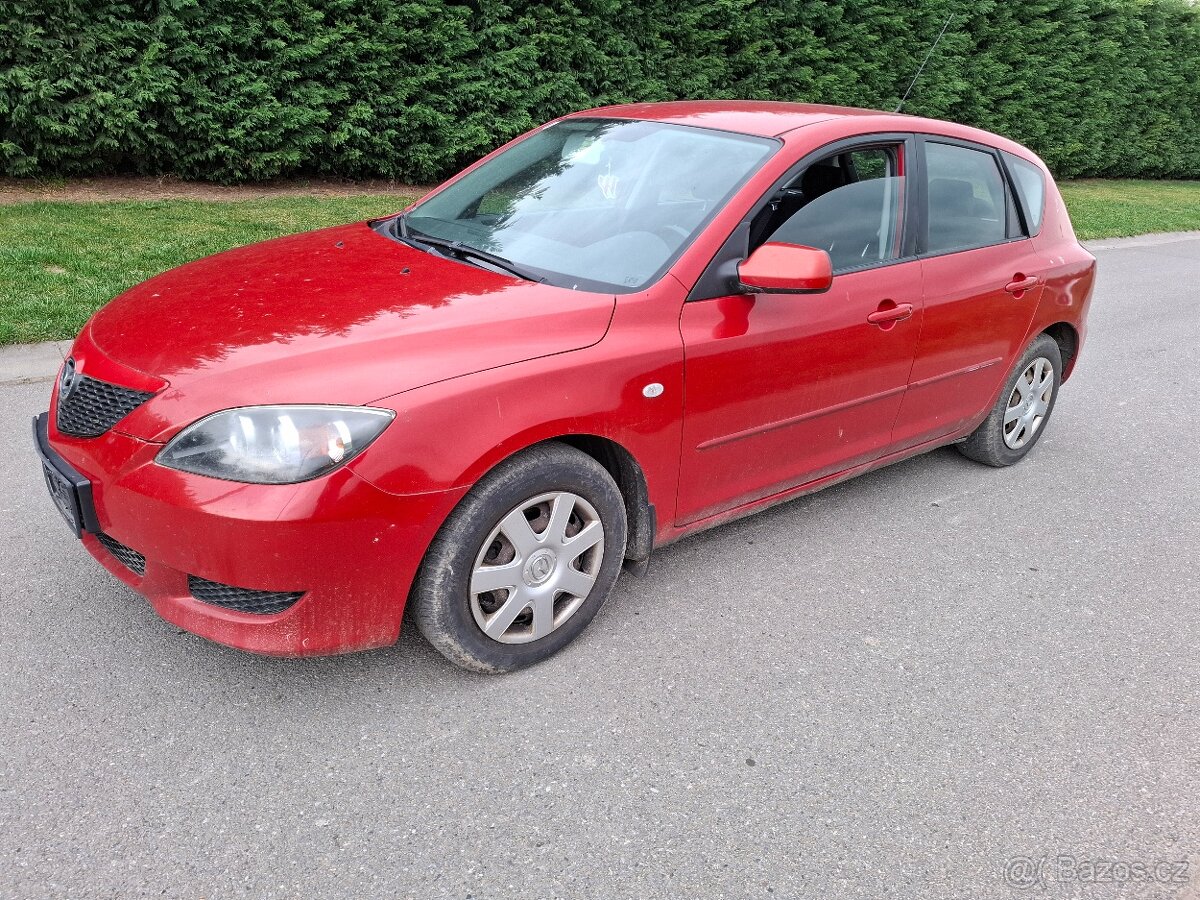 Mazda 3 1.4i 62 kw Klima Model 2005//Na Opravu///