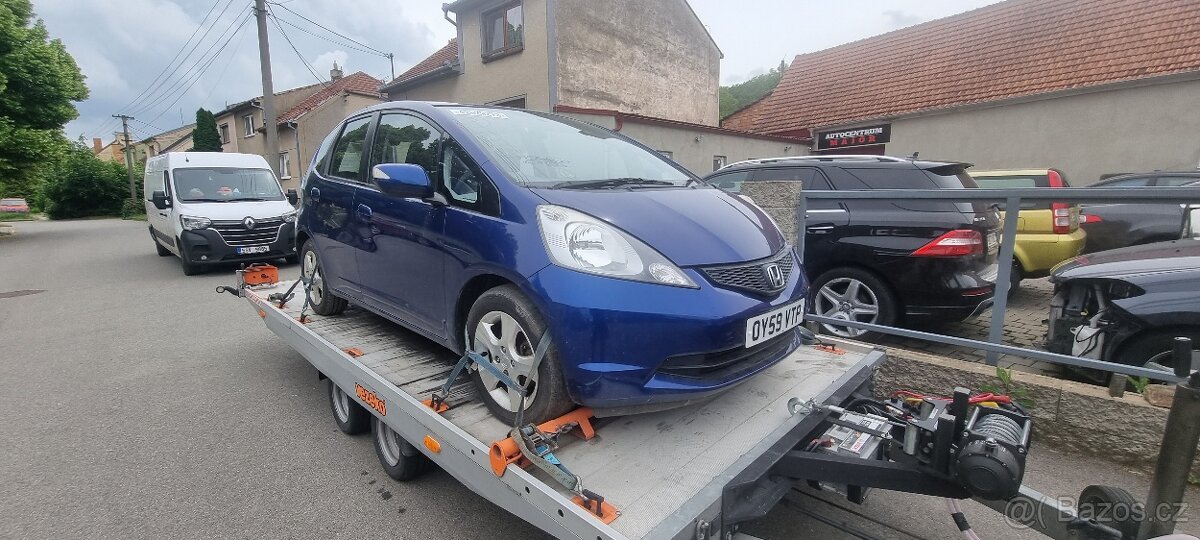 Honda jazz 2g na náhradní díly rv. 2009