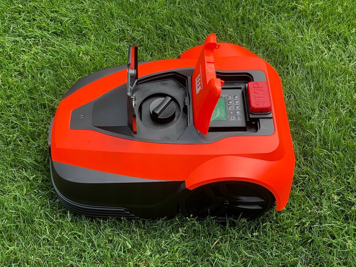 Robotická sekačka MTF DM2 1400i