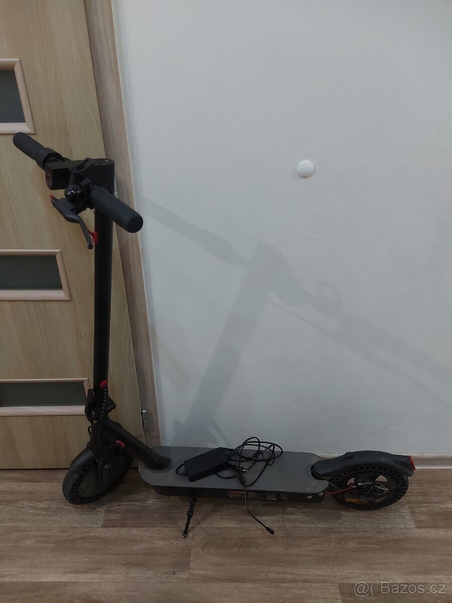 Elektrokoloběžka Sencor Scooter Two S60