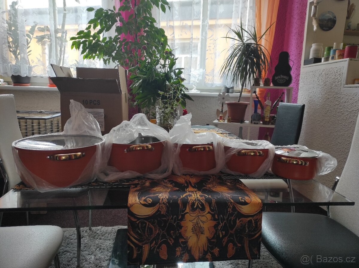5 dílná sada nádobí
