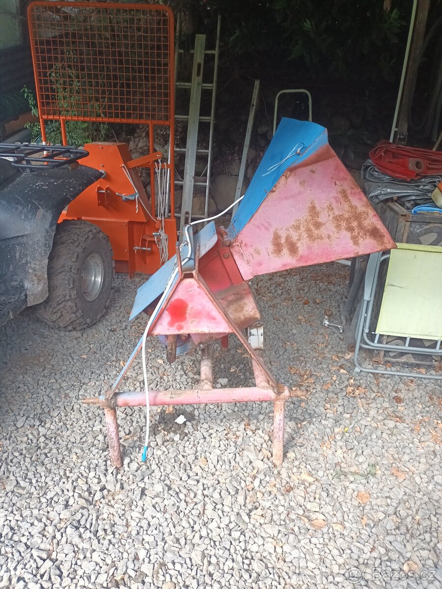 Prodám špalíkovač za traktor/malotraktor