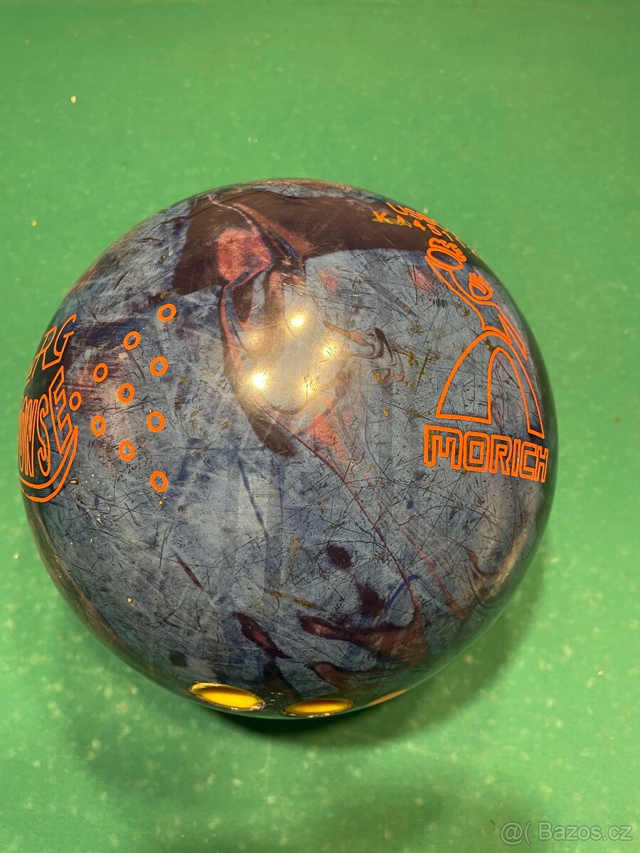 Excentrické točivé bowlingové koule