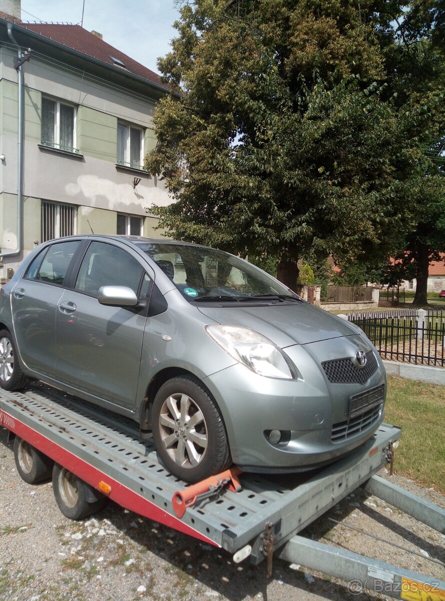 Toyota Yaris 1.3 VVTi 64kw rok 6/2008 Team edition