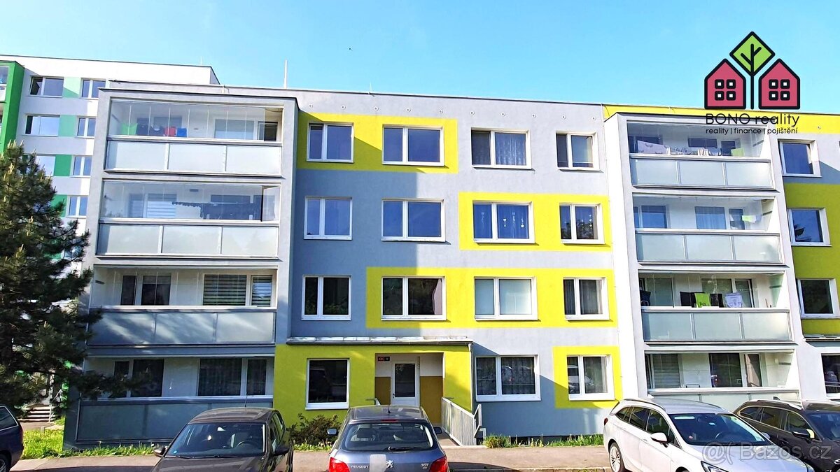 Dlouhodobý pronájem bytu 2+kk, 40 m2, ulice Na Výsluní, Lito