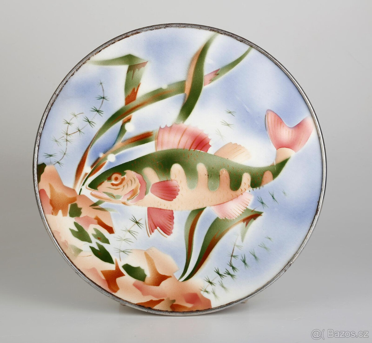 retro porcelánový tác s motivem ryby