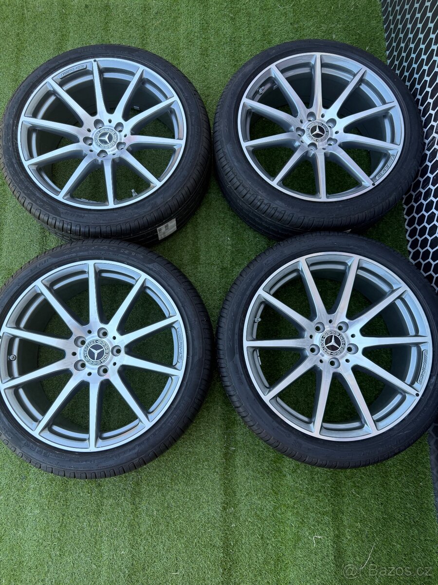 NOVÁ SADA MERCEDES E AMG GLC - LETNÍ ORIGINÁLNÍ 245/40 R19