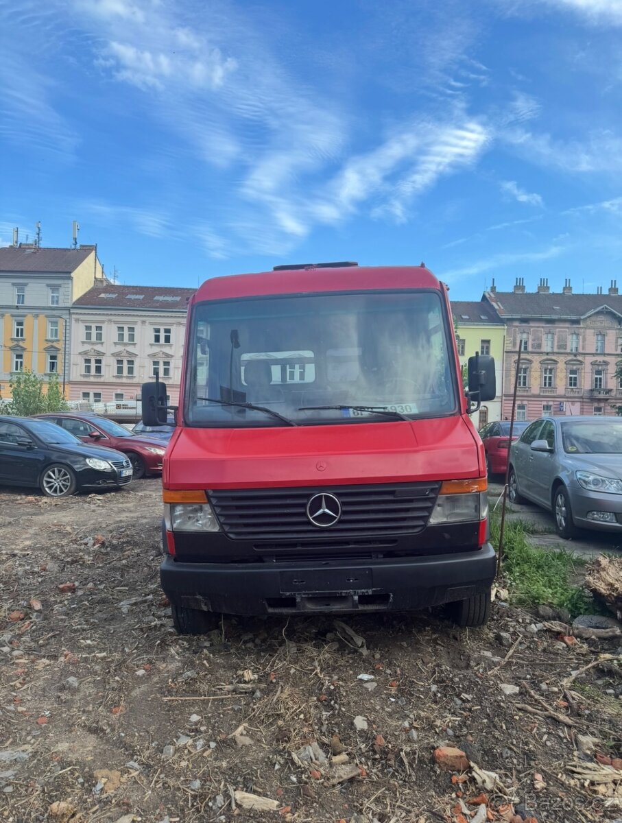 Odtahovka Mercedes Benz Vario