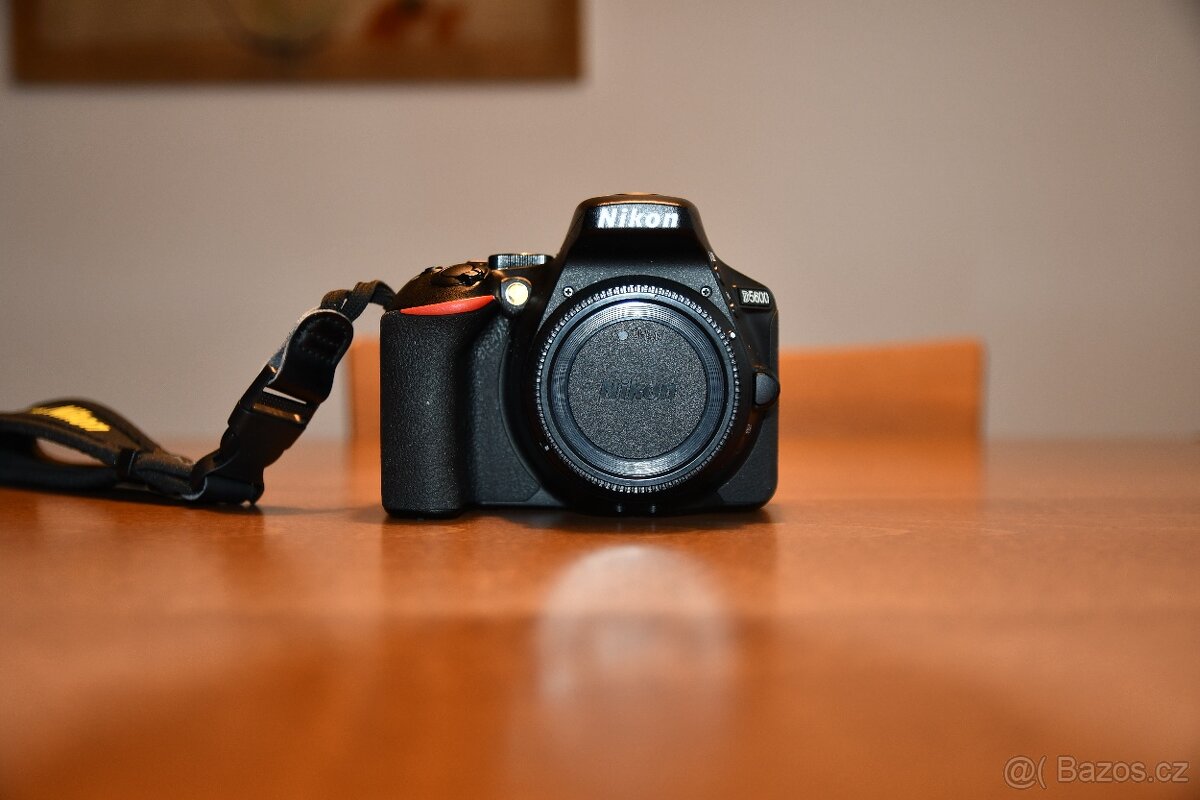 Nikon D5600 - REZERVACE