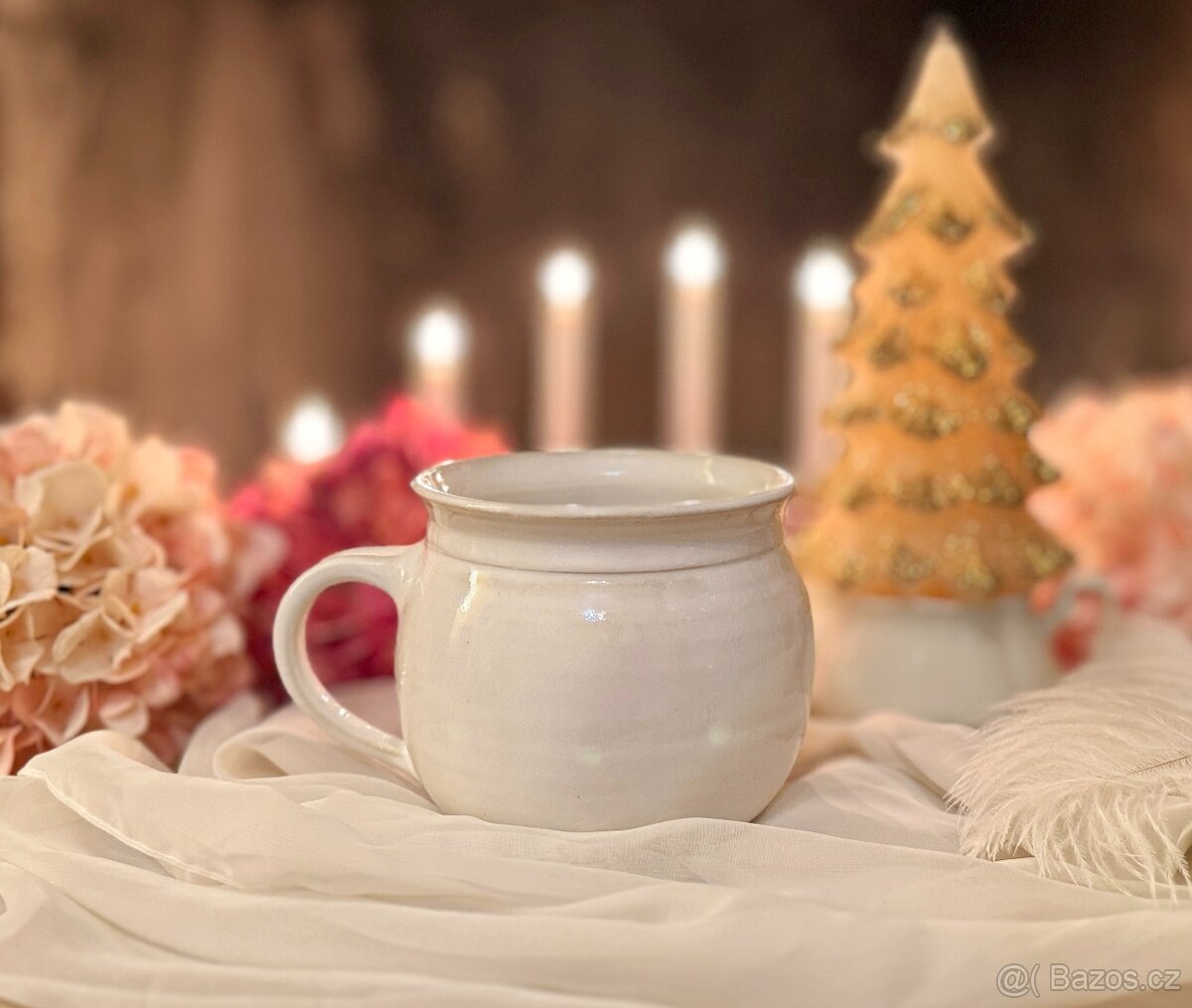 BUCLÁČEK Baculatý velký hrnek keramika smetanový