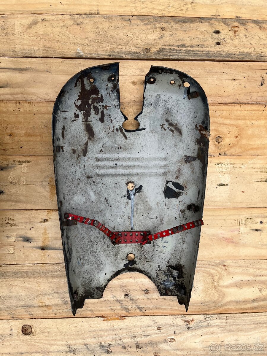 Jawa pionýr bříško