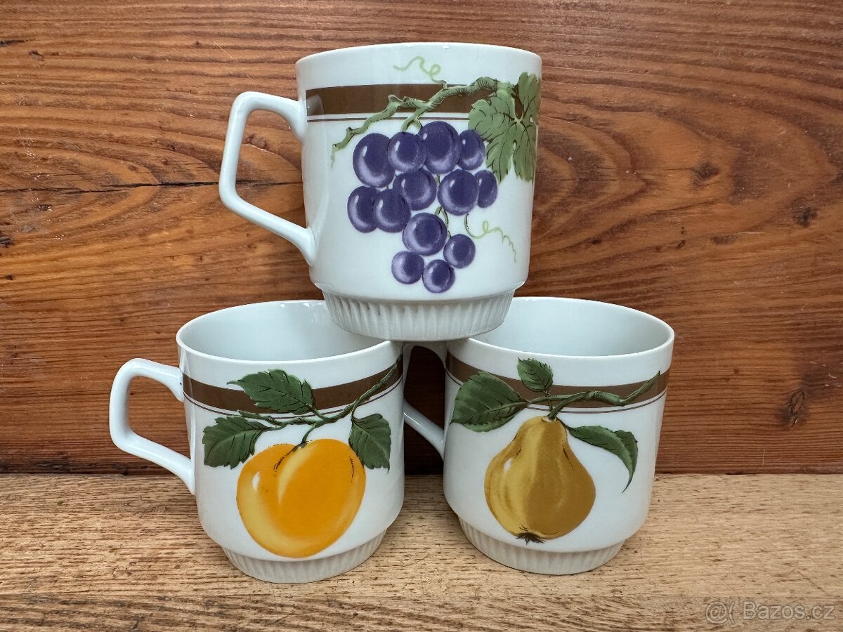 3 x RETRO porcelánový hrnek s ovocem - cena za všechny