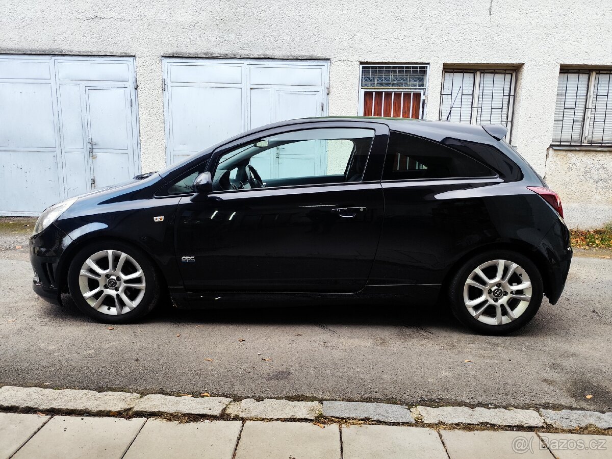 Opel Corsa D 1.4 16v OPC paket