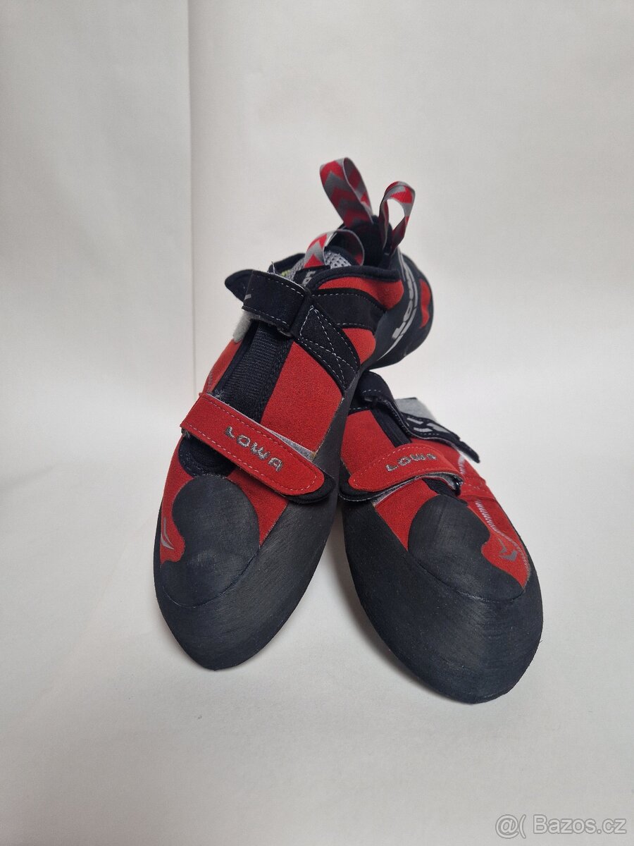 Lezečky LOWA  - vel. 45   - NOVÉ