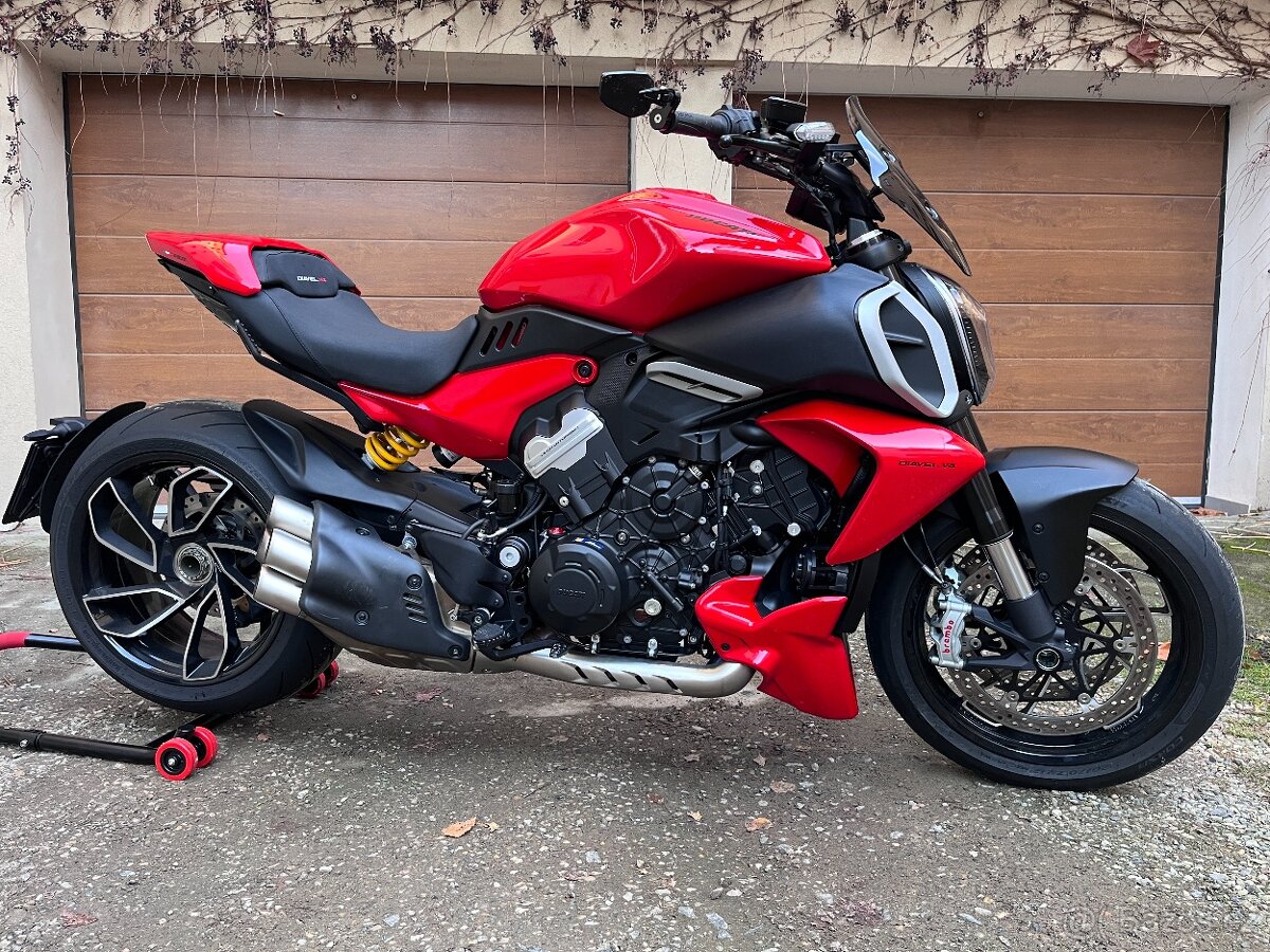 Ducati Diavel V4 - tovární záruka do 4/27