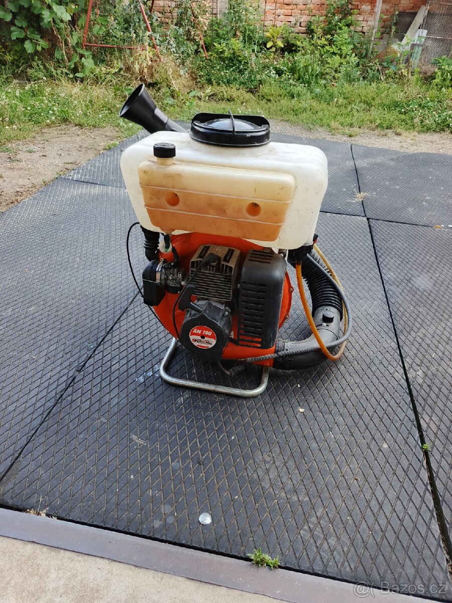 Motorový postřikovač Oleo-Mac