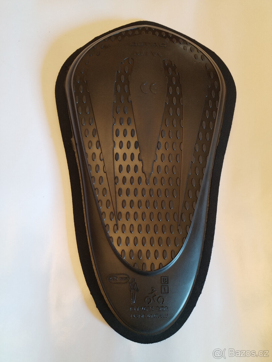 Chránič páteře BETAC.