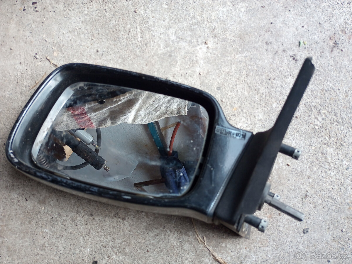 ford levé zrcátko