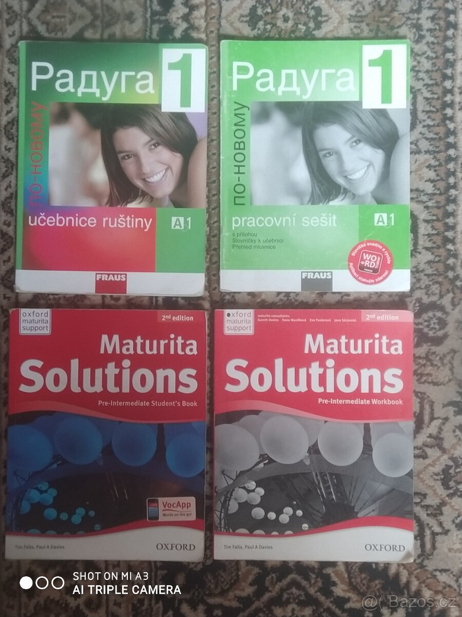 Různé učebnice pro střední školy