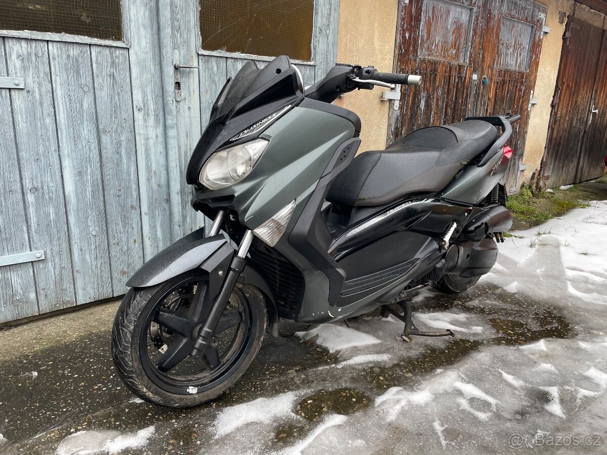 Dily Yamaha X-max