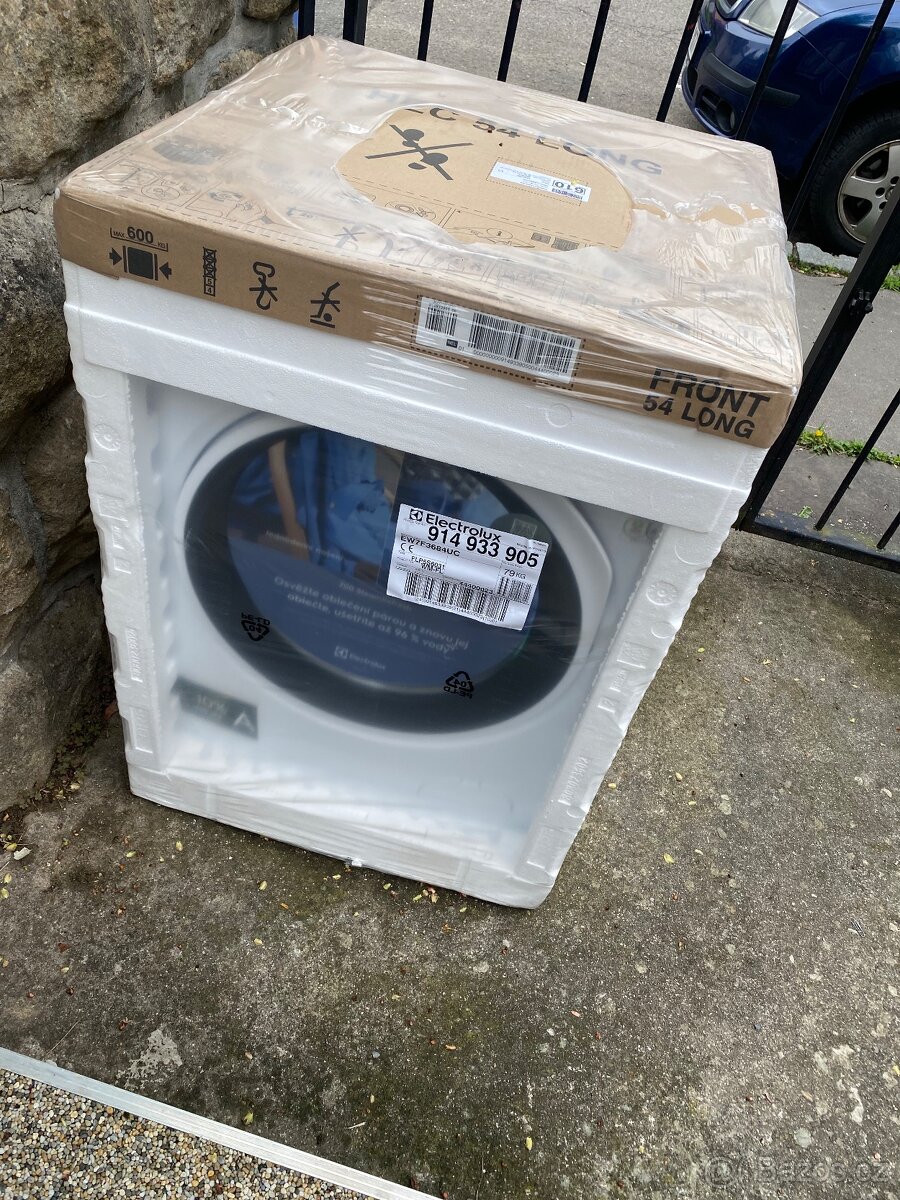 Pračka Electrolux EW7F3684UC
