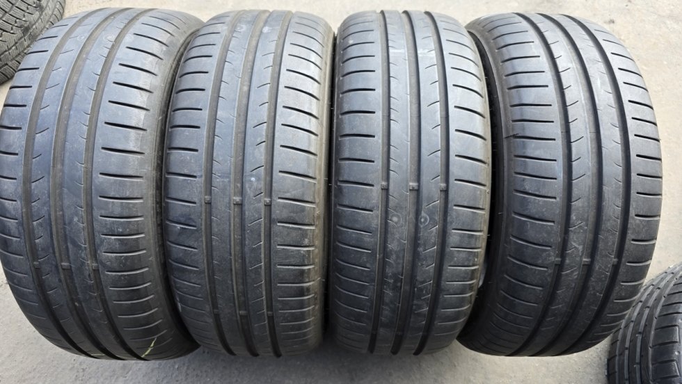 Letní pneu 195/55/15 Dunlop