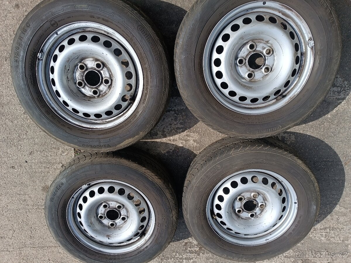 VW T5 T6 - disky 6,5x16 et51 + letní 215/65/16C