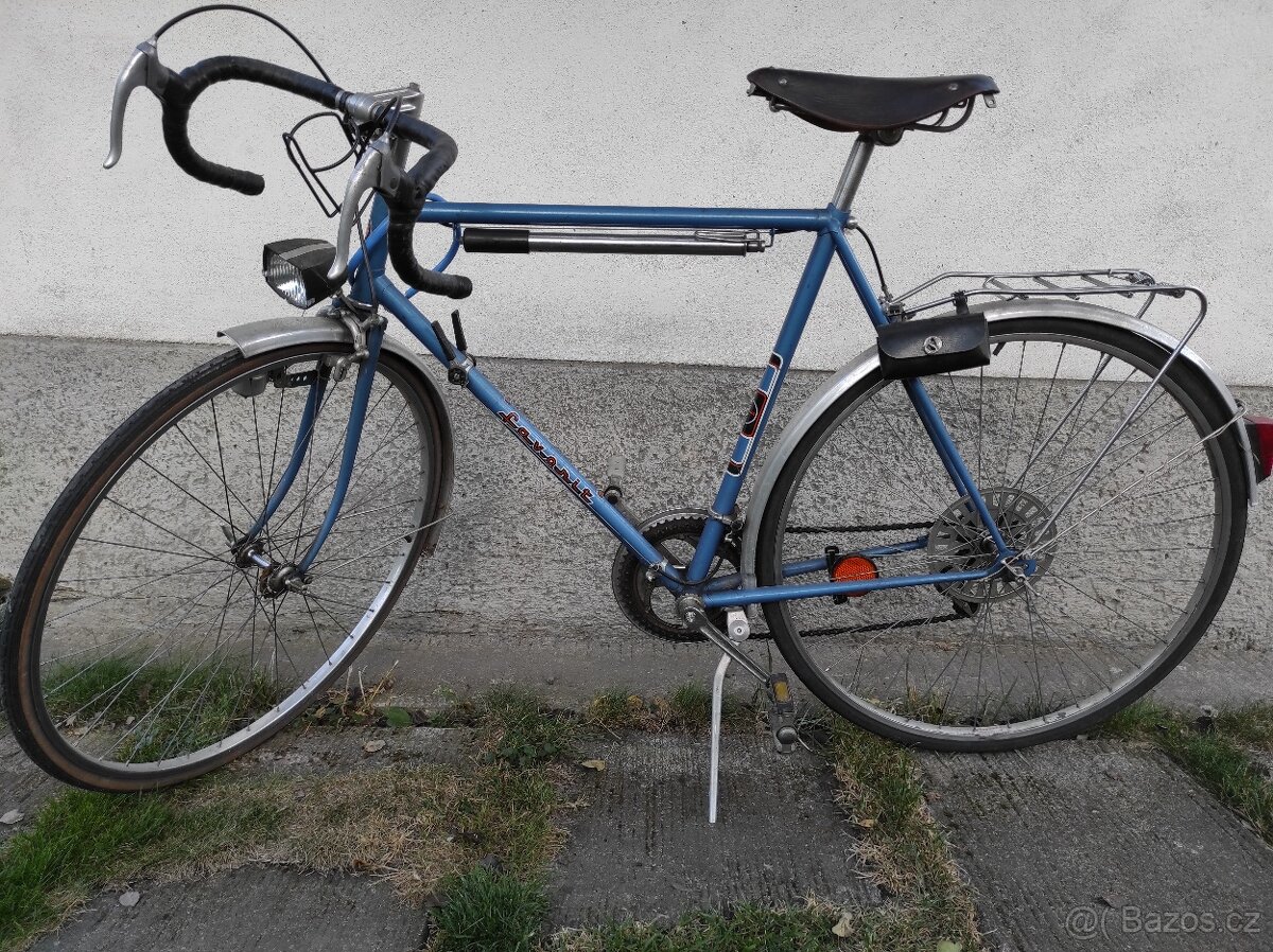 Prodám kolo Favorit rok 1983