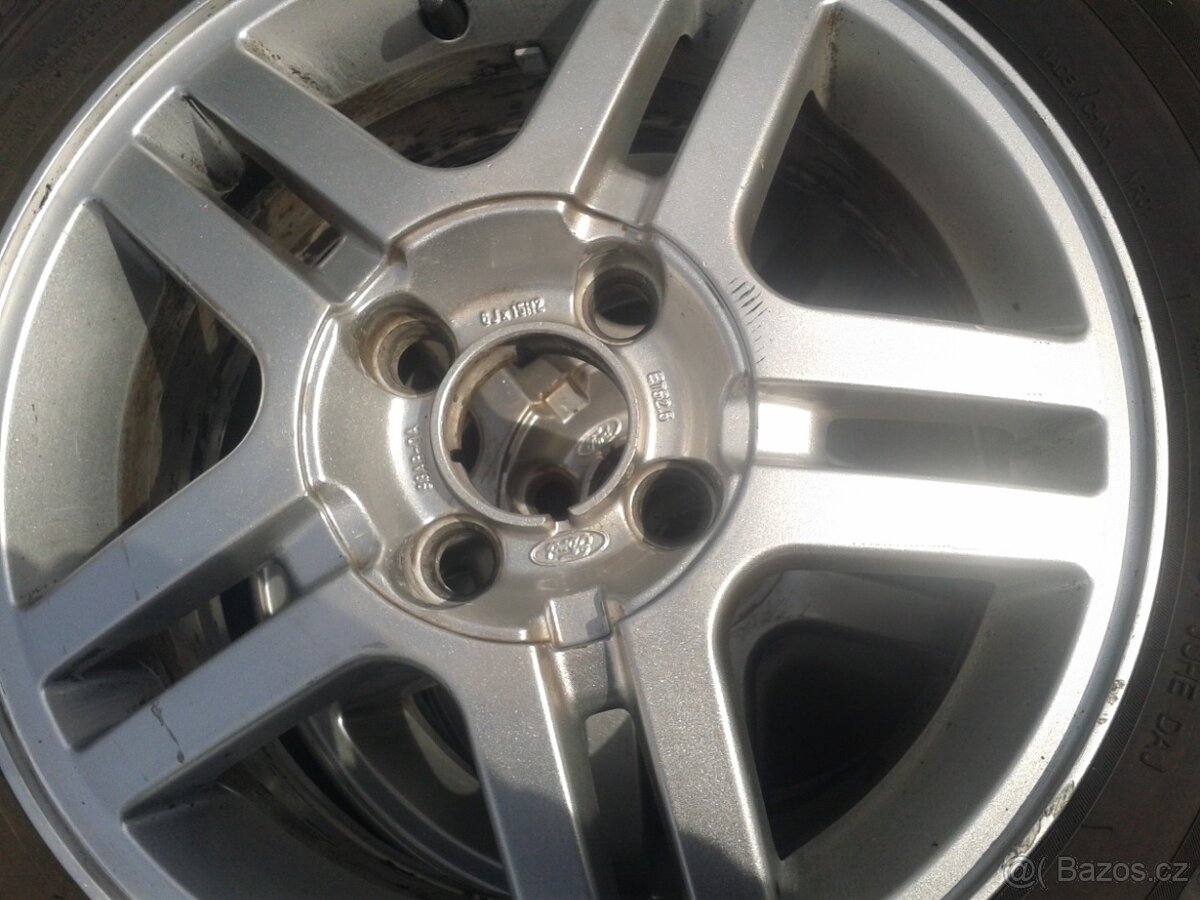 kola ford focus 1