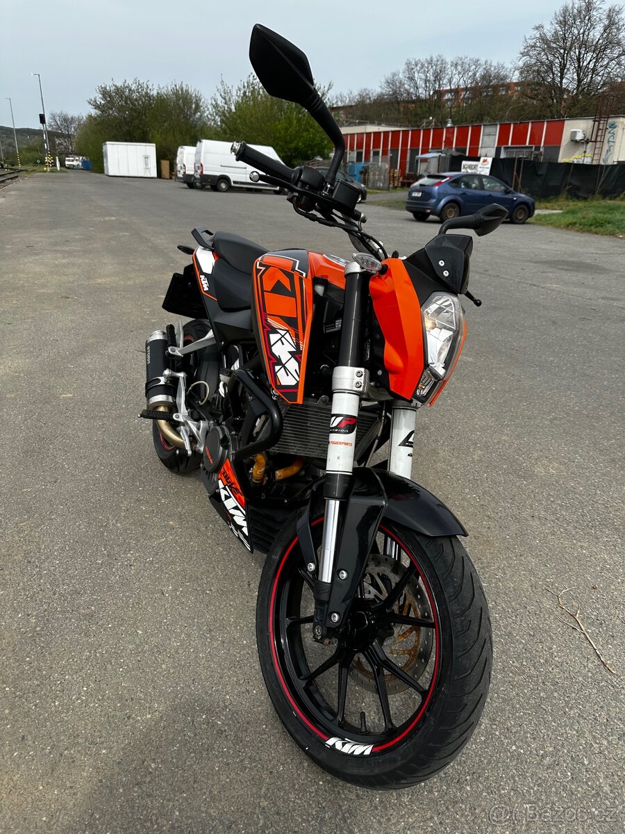 KTM Duke 125