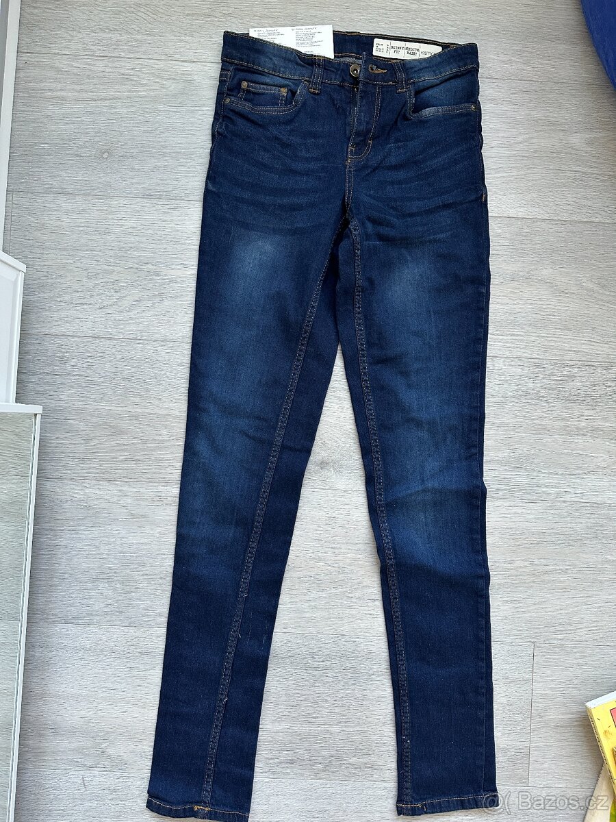 NOVÉ Dámské džíny Skinny Fit, vel. 34
