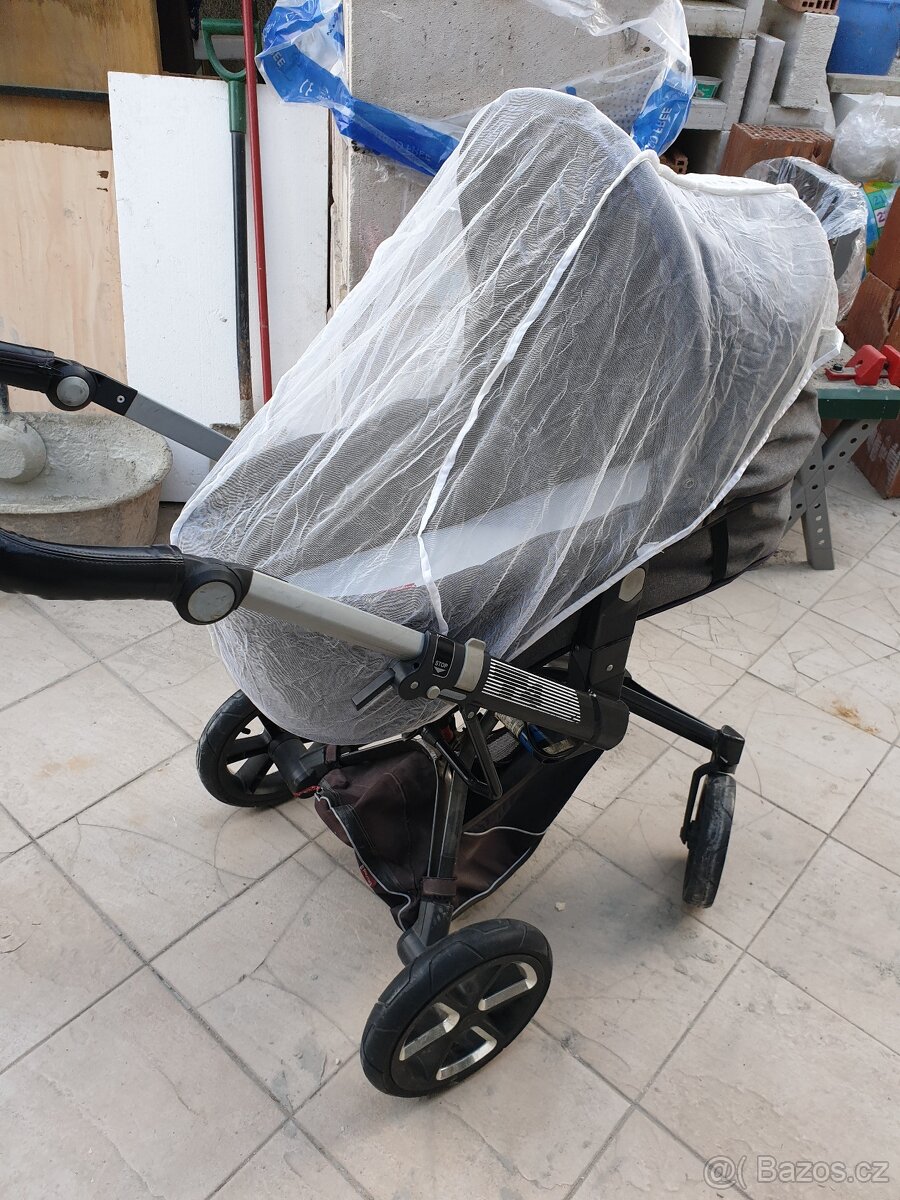 Kočárek Patron Lambda 4R
