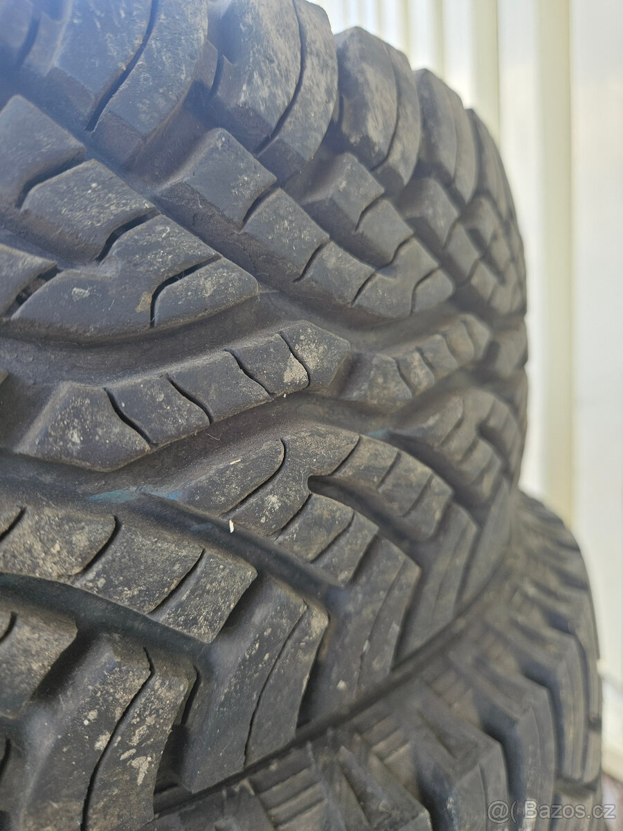 205/80R16 104T ContiCrossContact AT CONTINENTAL