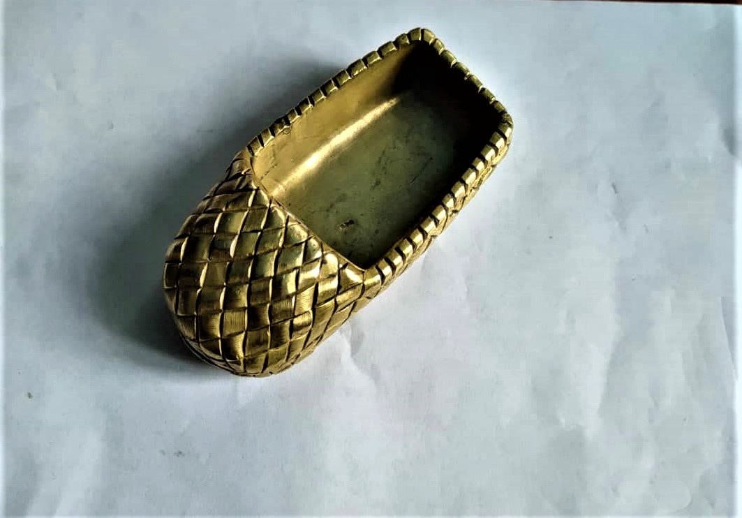 stará mosazná bota - těžítko 0,5kg