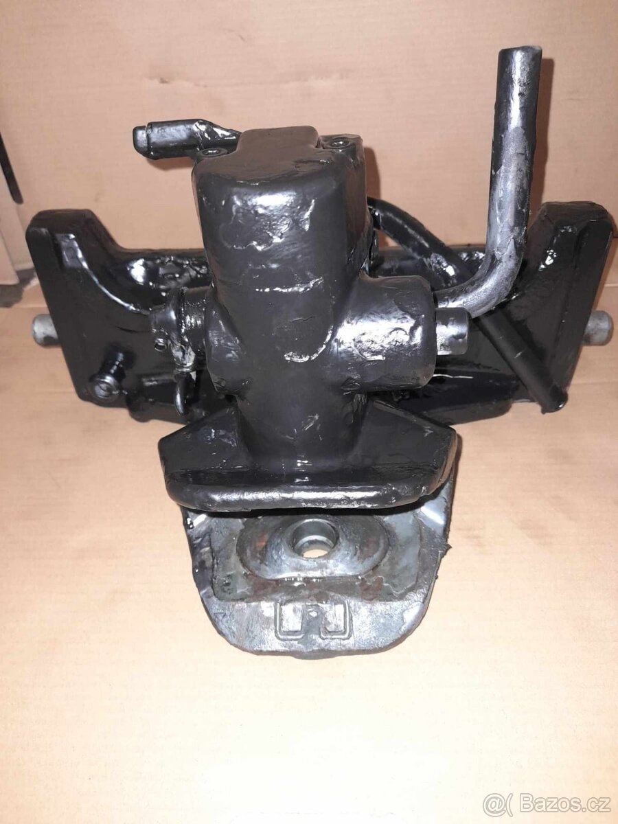 Tažné zařízení na traktor