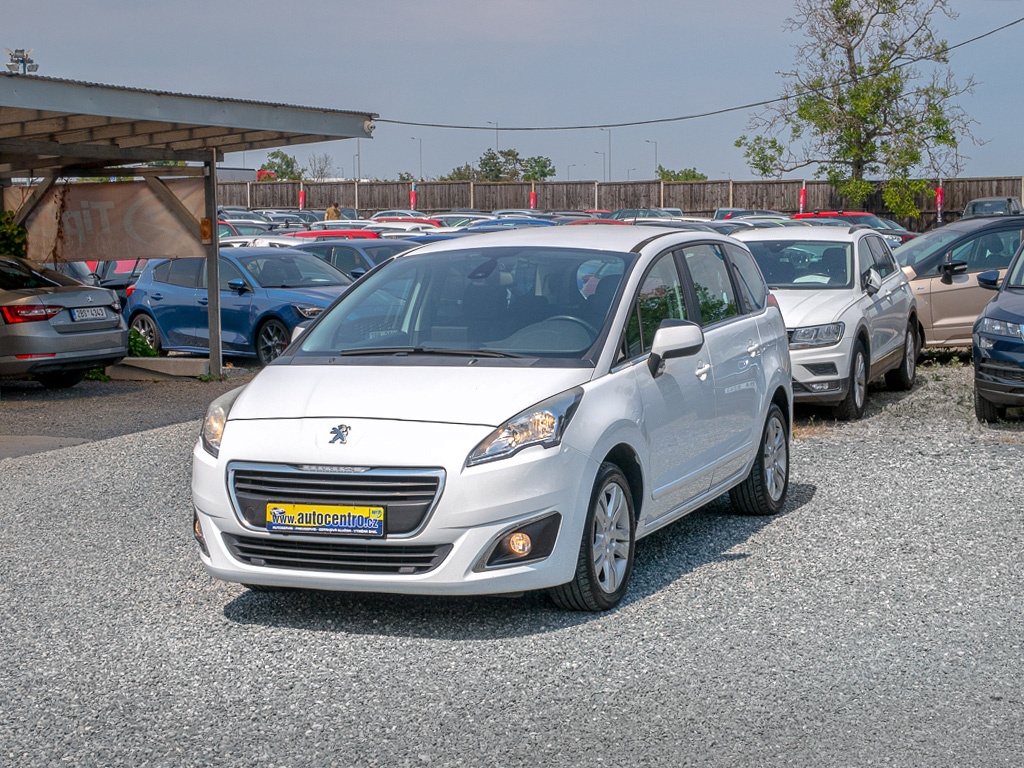 Peugeot 5008 FL 1.6HDI 88KW mat – 7sed