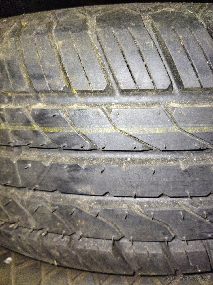 195/60 R14 Continental nejeté