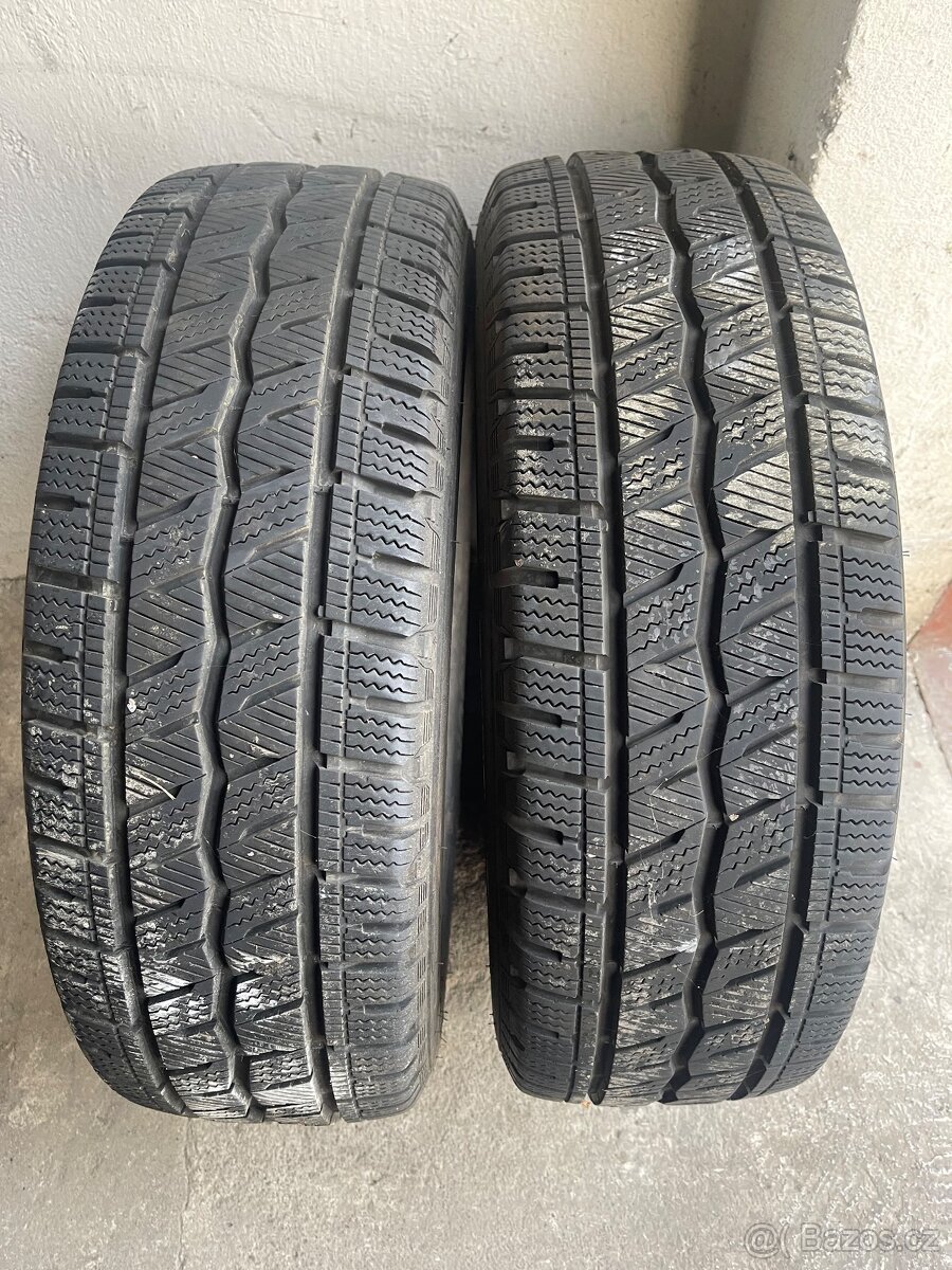 Hankook 215/70r15C