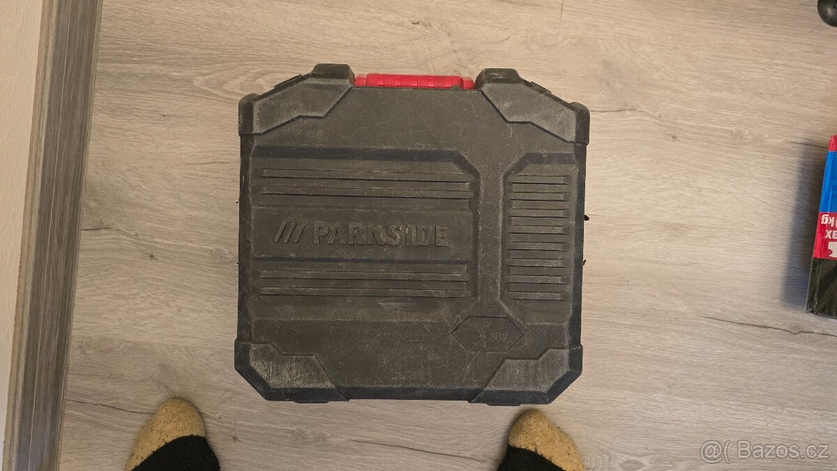 Prodám aku vrtačku Parkside + kufr + baterie
