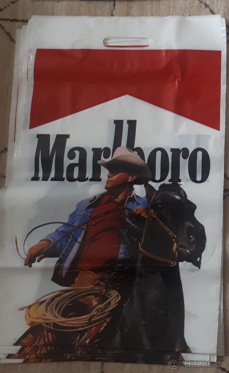 Igelitky Marlboro a jiné