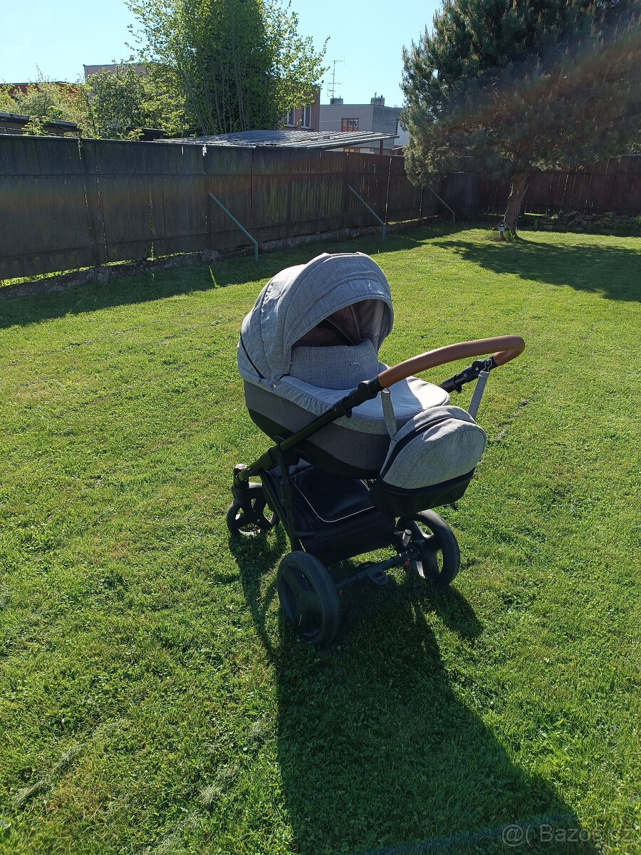 Kočárek Bexa Ultra + autosedačka Cybex