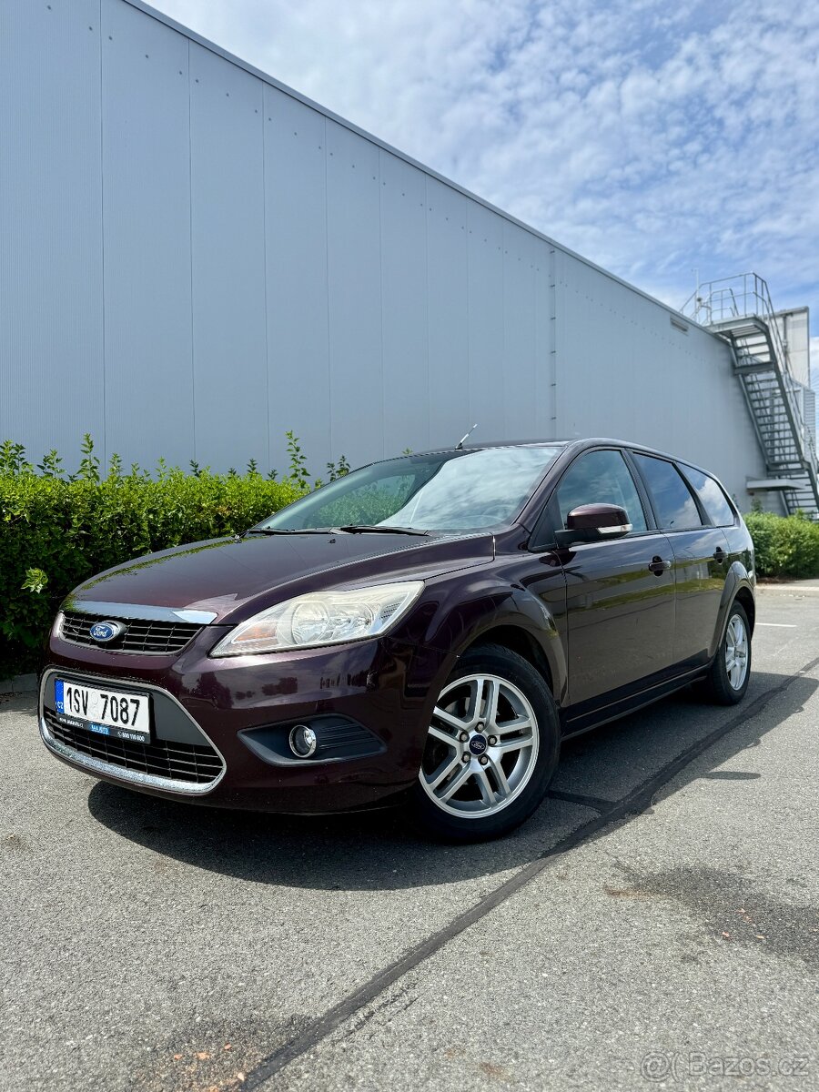 FORD Focus kombi 1.6i 16V 74 kW AUTOMAT, NOVÁ STK