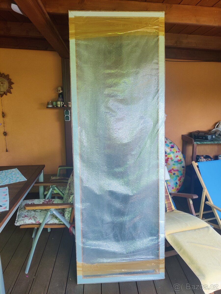 Síť proti hmyzu na balkonové dveře, nová