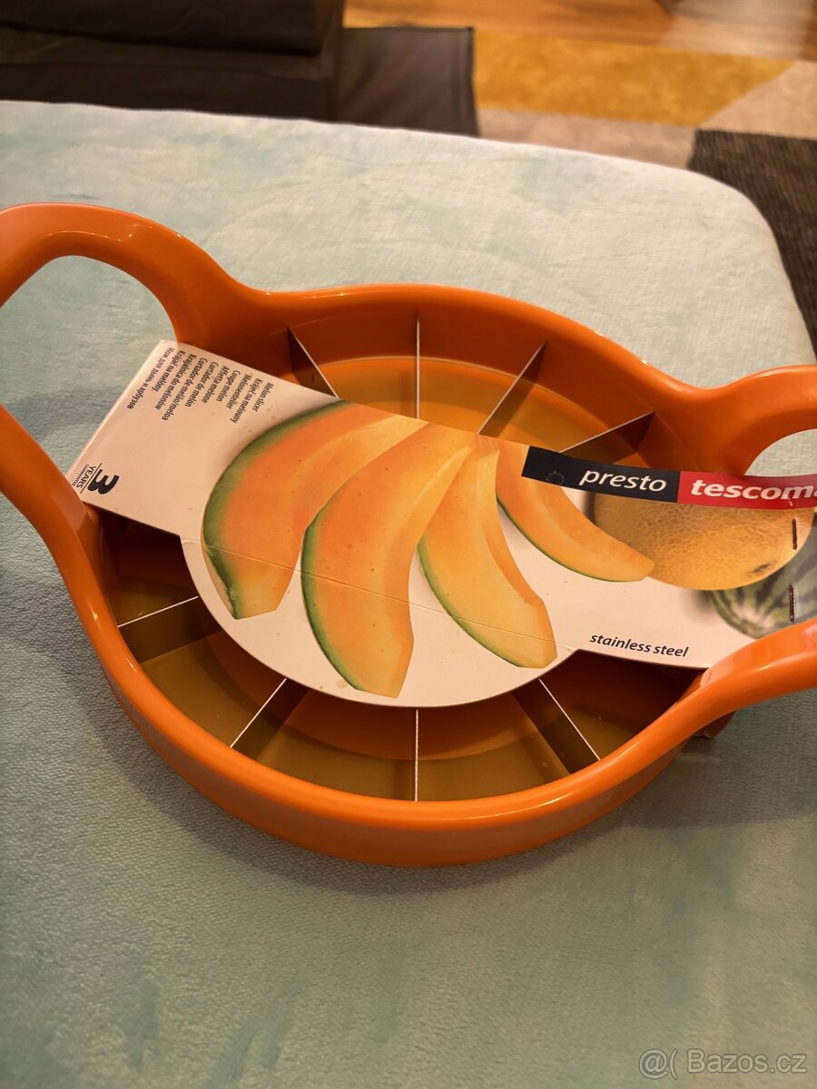 Kráječ na melouny Tescoma