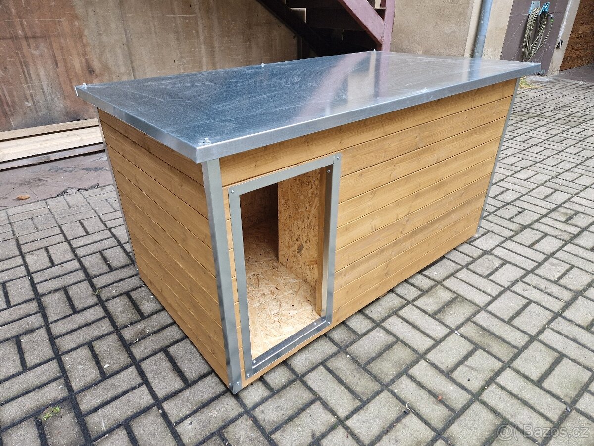 Zateplená psí bouda