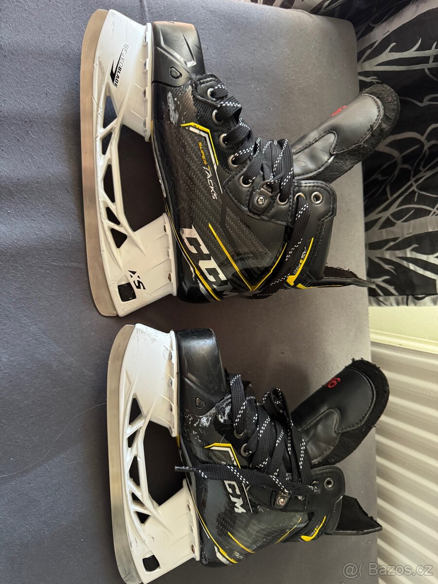 Brusle ccm tacks as 3 pro vel 7. šite Canada